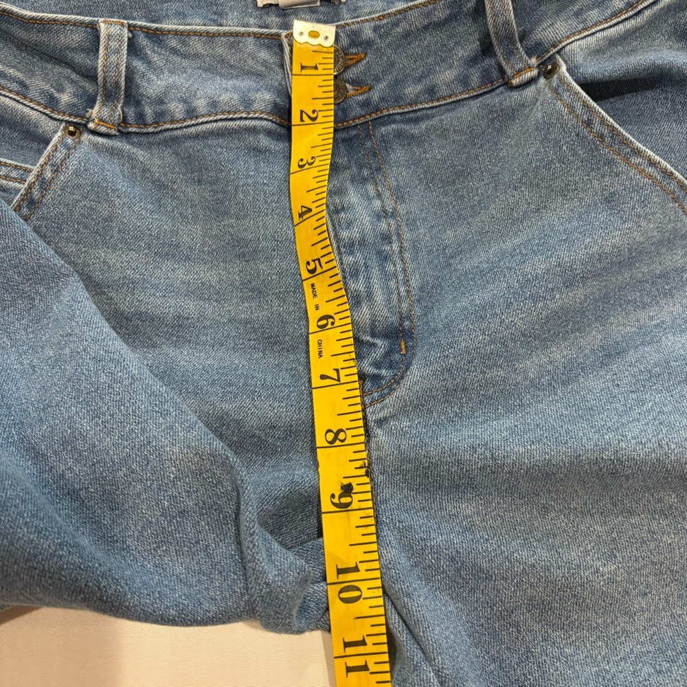 Forever 21 Wide Leg Cargo Jeans Size 29 Light Wash Cropped Y2K - Picture 8 of 10